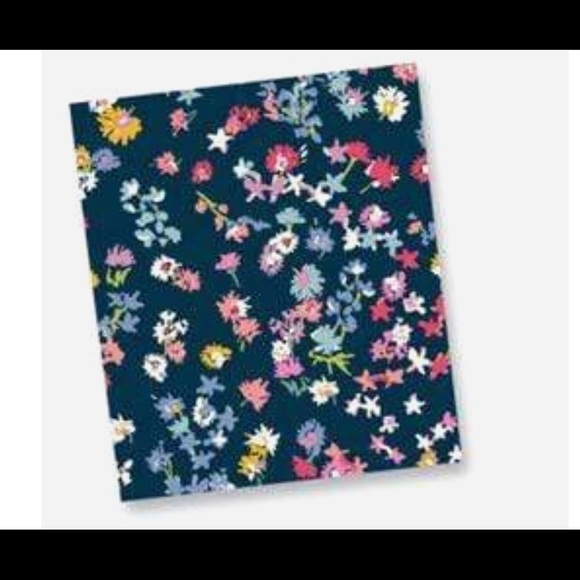 NIP VERA BRADLEY SCATTERED WILDFLOWER THROW - Picture 3 of 5